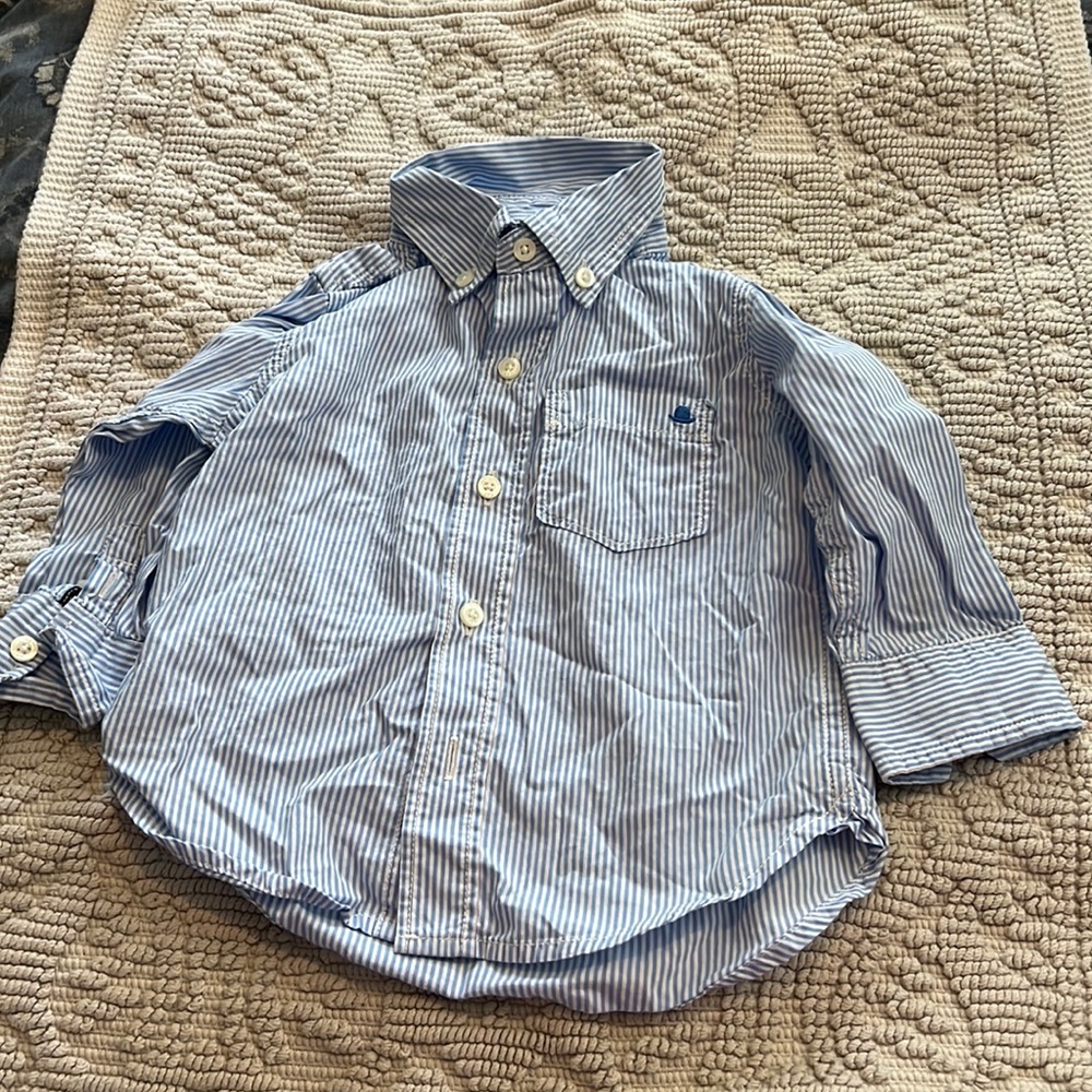 BabyGap button down shirt 12 to 18 months worn once